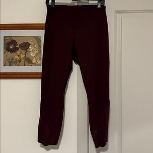 Lululemon Burgundy Cropped Leggings
